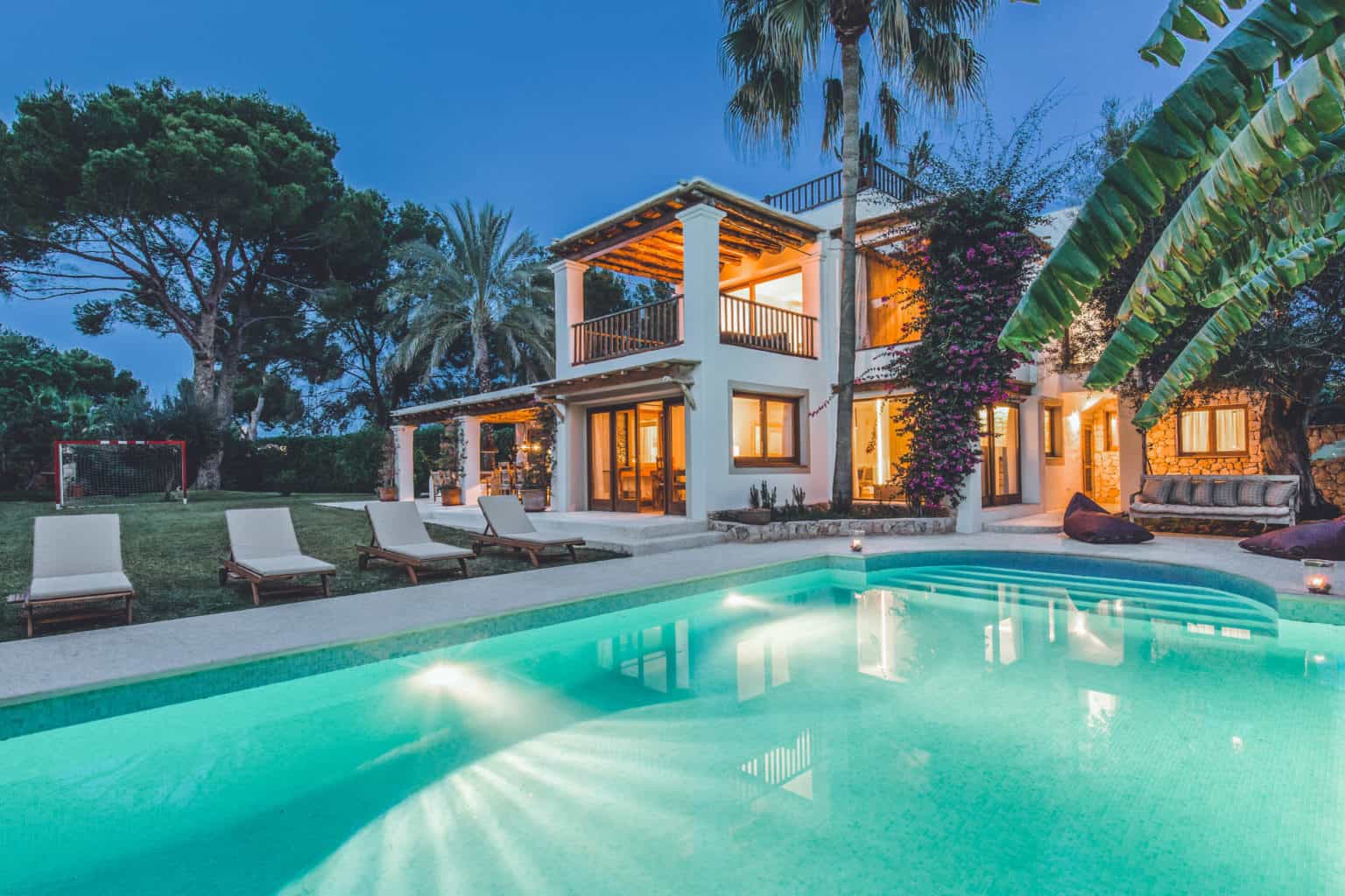 Villa Rental Ibiza - 6 Bedrooms - Balearic Bliss - Villa Giselle - pool in the evening