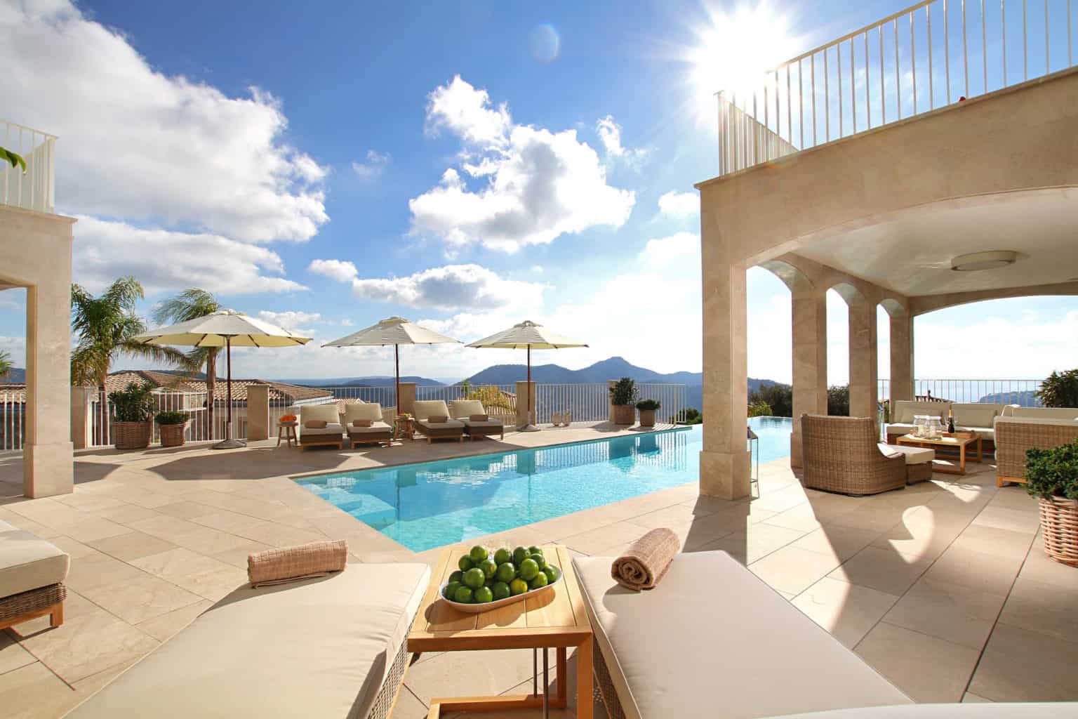 Rental Mallorca - 6 Bedrooms - Balearic Bliss - Casa Bella - pool terrace