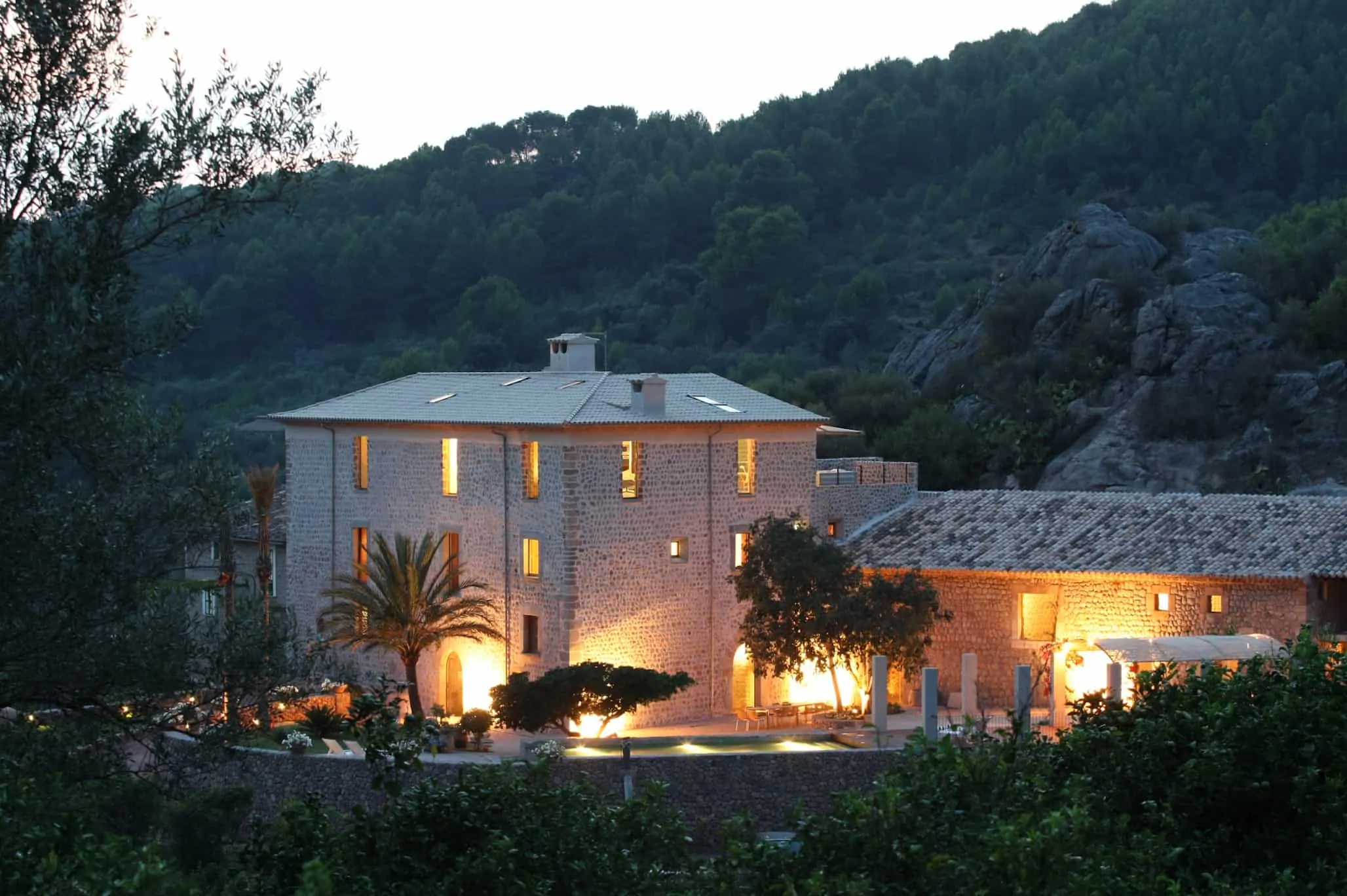 Rental Mallorca - 6 Bedrooms - Balearic Bliss - Casa Hidalgo - night view