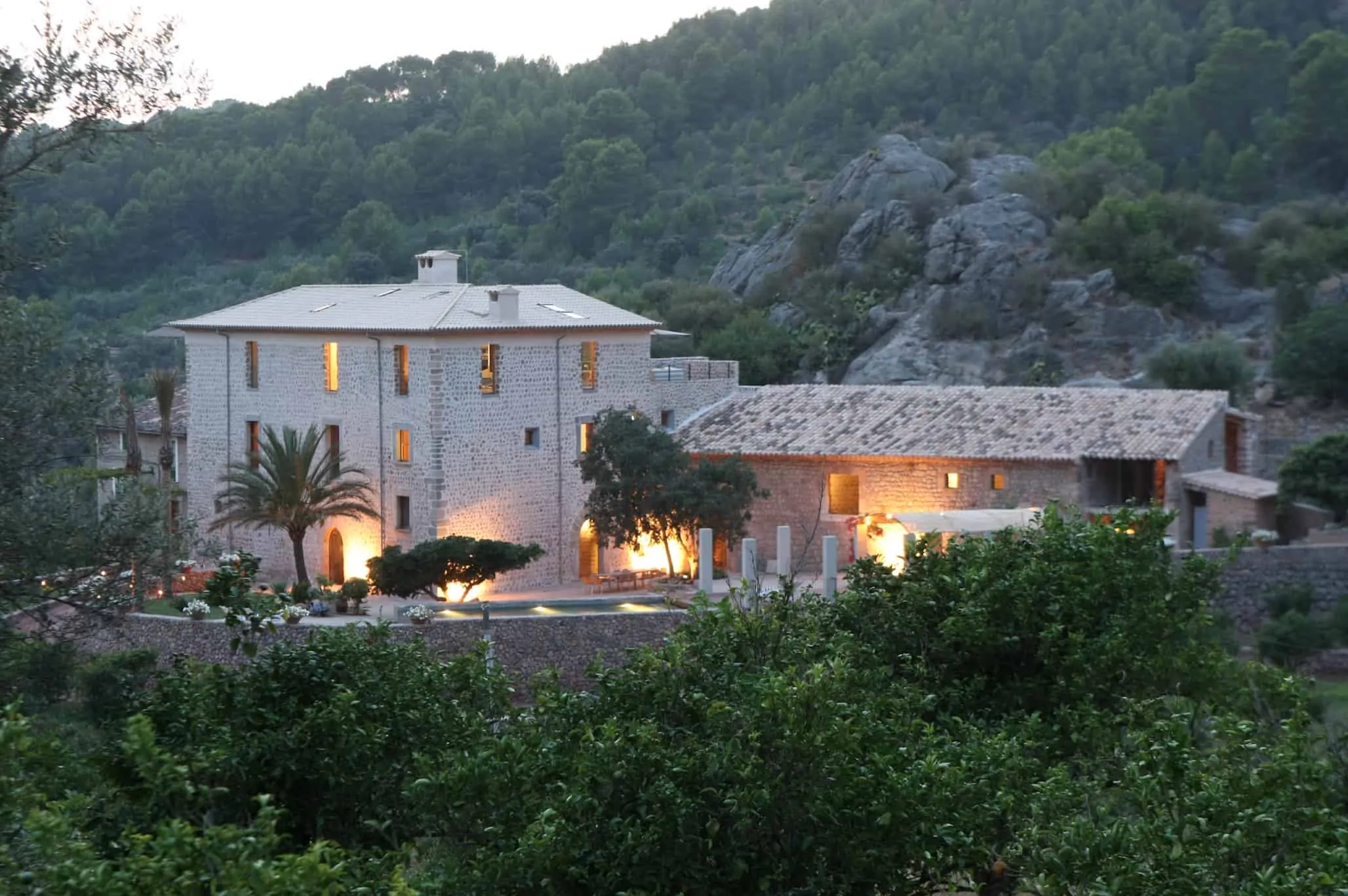 Rental Mallorca - 6 Bedrooms - Balearic Bliss - Casa Hidalgo - outside lighting