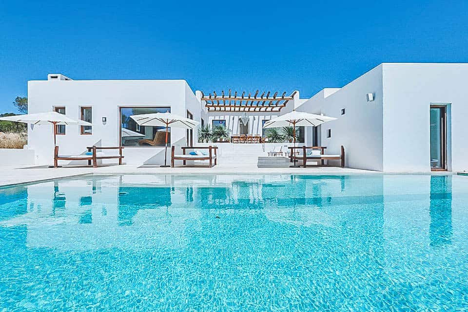 Villa Rental Ibiza - 6 bedrooms - Balearic-Bliss - Villa Haisley - Pool view to villa