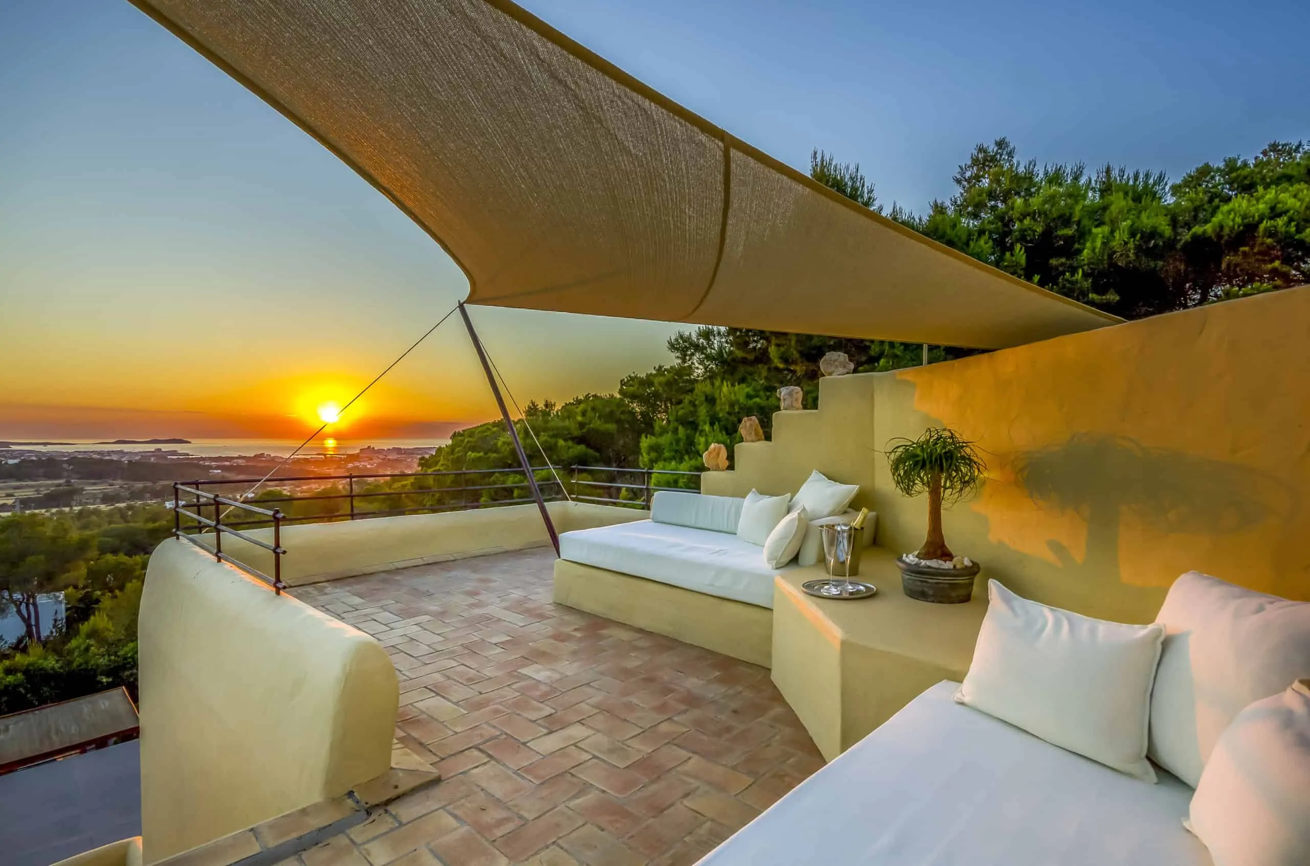 villa rental in ibiza with 4 bedrooms and sunset with Balearic Bliss