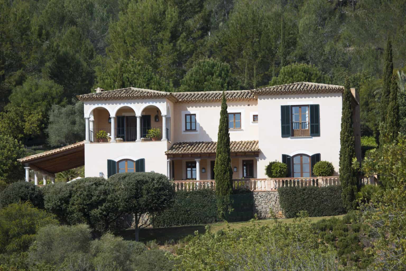 Villa Rental in Mallorca - Can Baranda - 4 Bedrooms - Alaro - Main Image